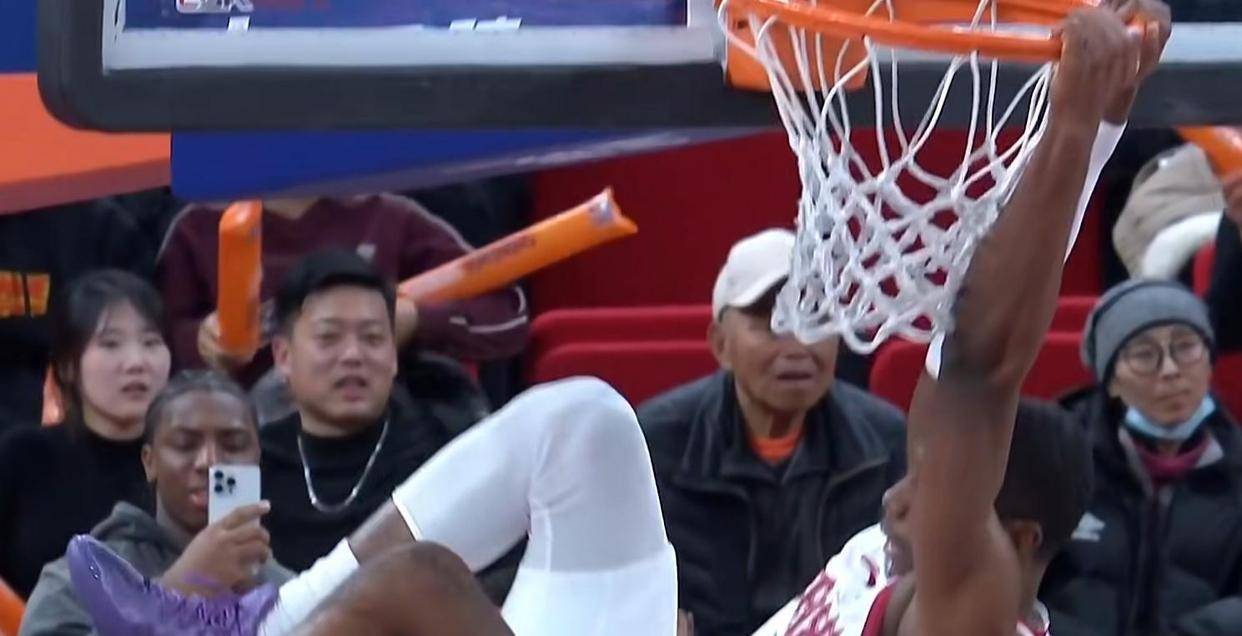 乐动体育入口-成都蓉城比赛直播回放